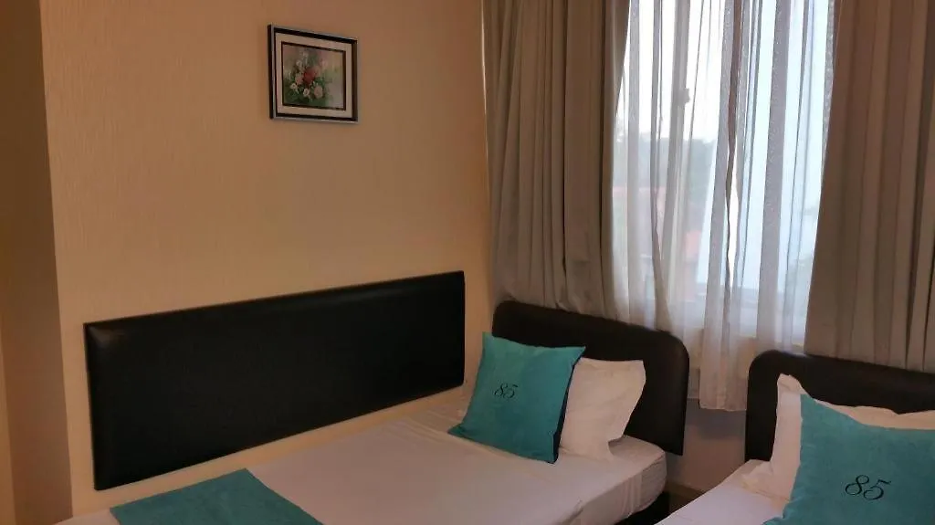 סינגפור 85 Beach Garden Hotel 2*,