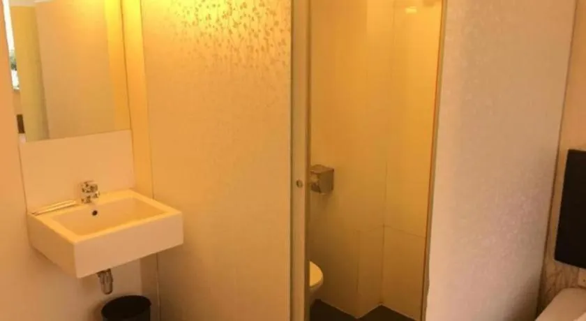 סינגפור 85 Beach Garden Hotel