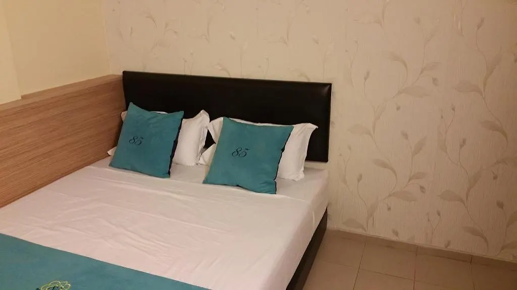 85 Beach Garden Hotel Singapur